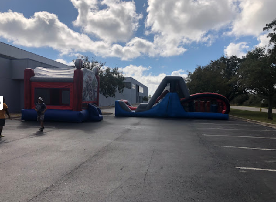 marvel bounce house and basic obstacle course rented for party